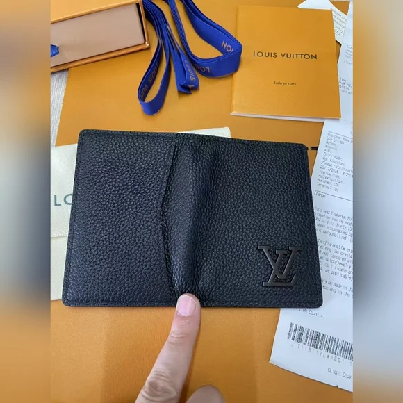 Louis Vuitton Pocket Organizer